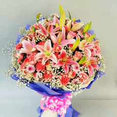 Luxury Bunch of Lilies